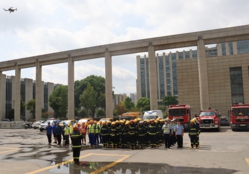 浙江老子有钱lzyq88参与嘉善县消防联合演习活动